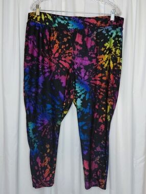torrid Crop Black Multicolor Rainbow Tie-Dye Stretch Spandex Nylon Leggings